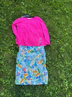 Place Hot Pink Long-Sleeve Top with Tropical Leaf Print Skirt